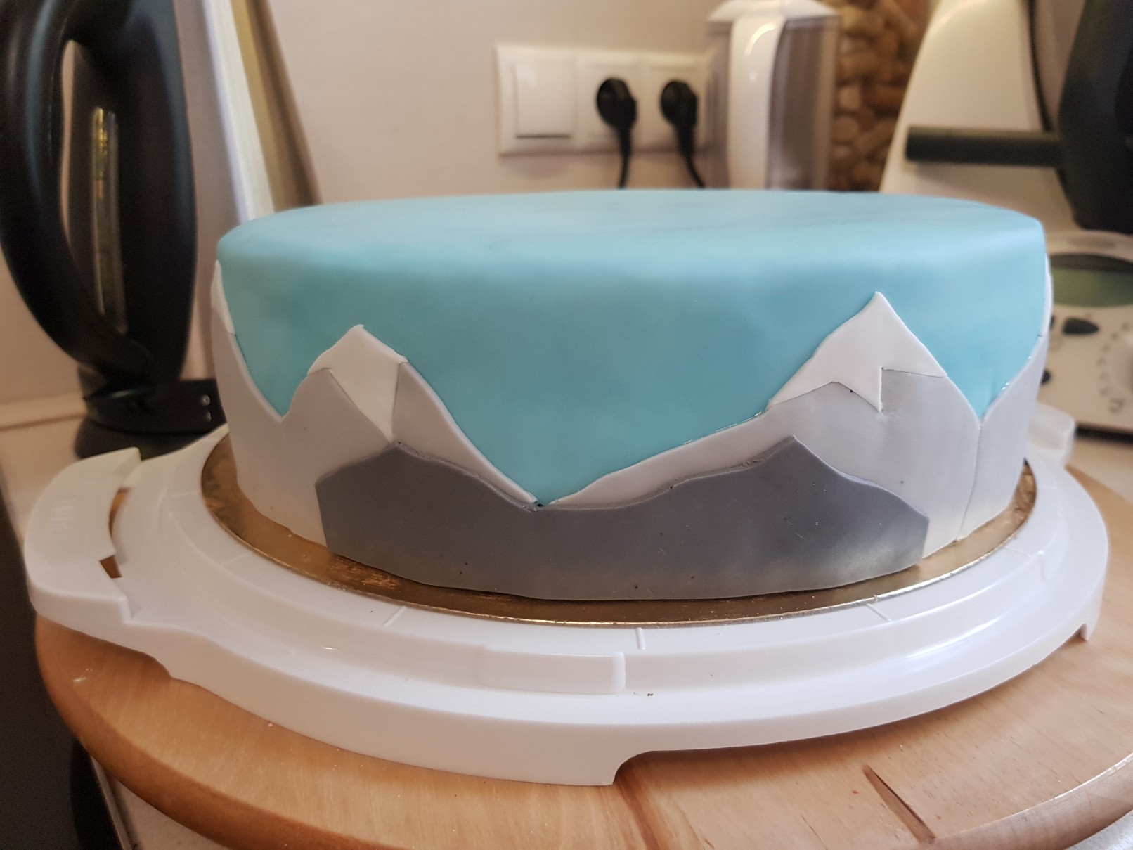 mountain birthday cake second layer